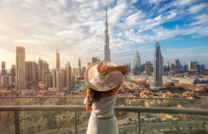 The summer season and high temperatures of summer in Dubai